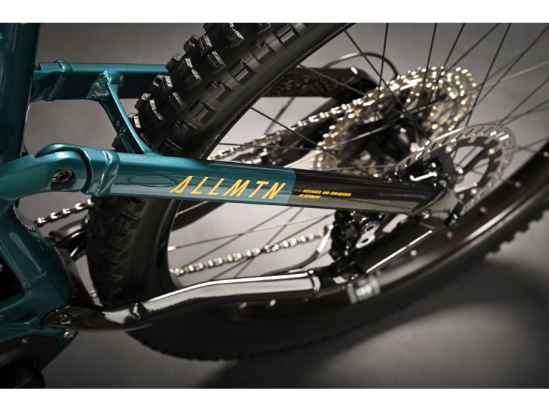 Horský elektrobicykel Haibike AllMtn 7