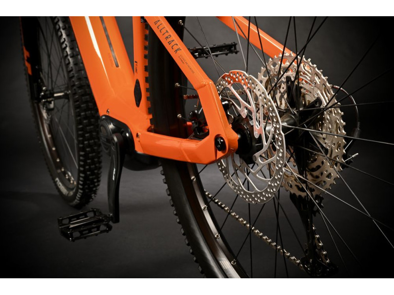 Horský elektrobicykel Haibike Alltrack 6 | oranžová, 2023