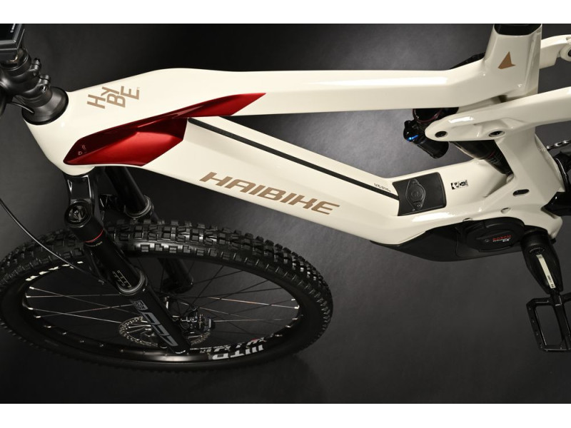Horský elektrobicykel Haibike HYBE 9