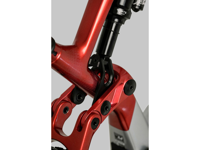 Horský elektrobicykel Megamo REASON AL 05