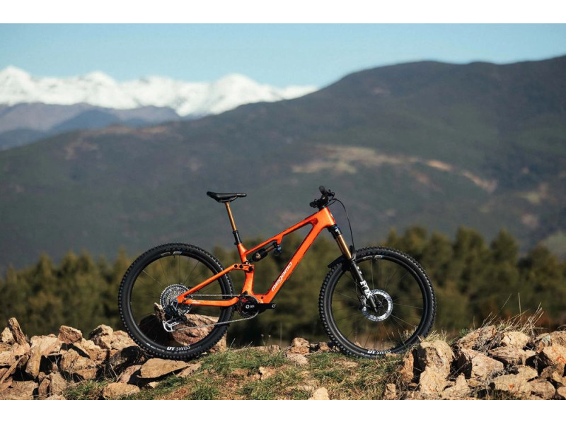 Horský elektrobicykel Megamo REASON AIR CRB 00 | 2027, orange, XL