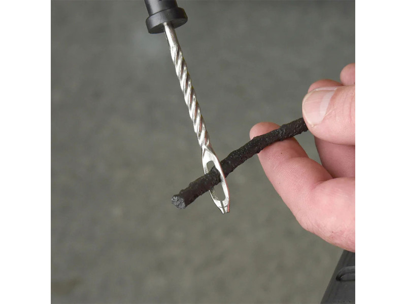 Opravná sada knôtom – Tire Plug Kit