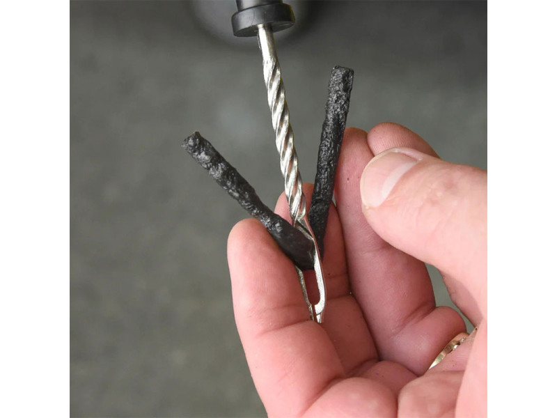 Opravná sada knôtom – Tire Plug Kit