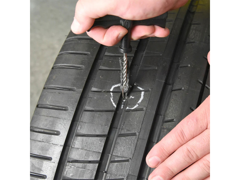 Opravná sada knôtom – Tire Plug Kit