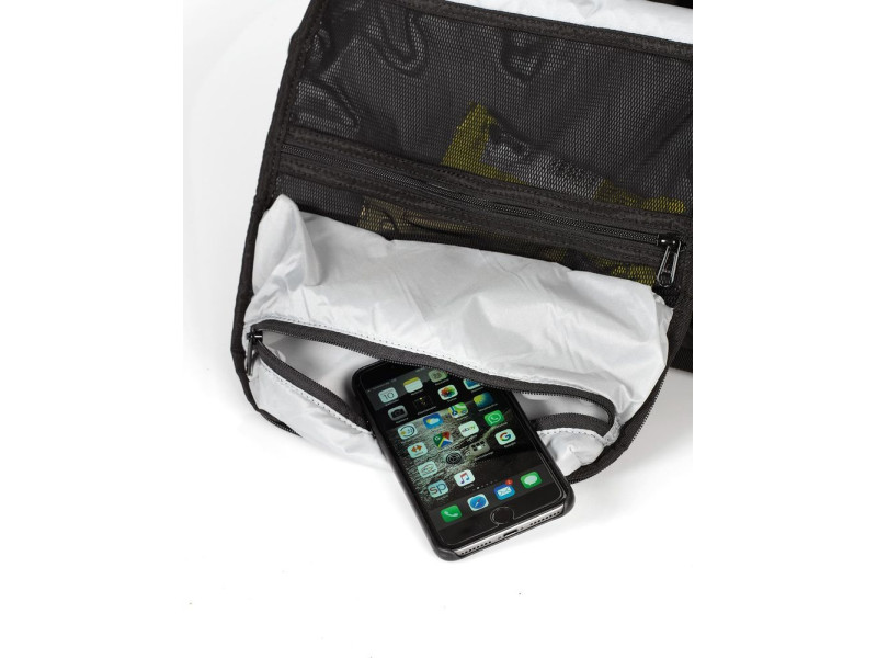 Cyklistický batoh XLC BA-S94, čierna - s objemom 23l