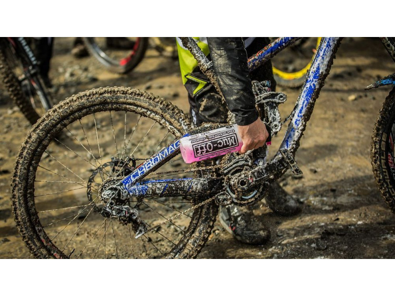 Čistič na bicykle Muc-Off - 1l