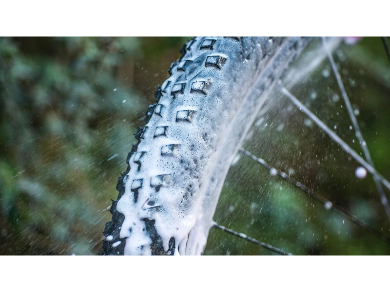 Čistič na bicykle Muc-Off - 1l