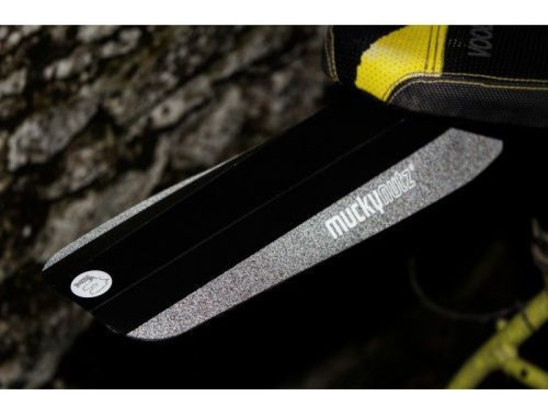 Zadný blatník Mucky Nutz – reflexný