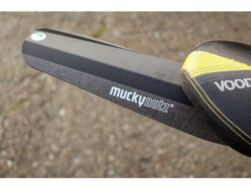 Zadný blatník Mucky Nutz – reflexný